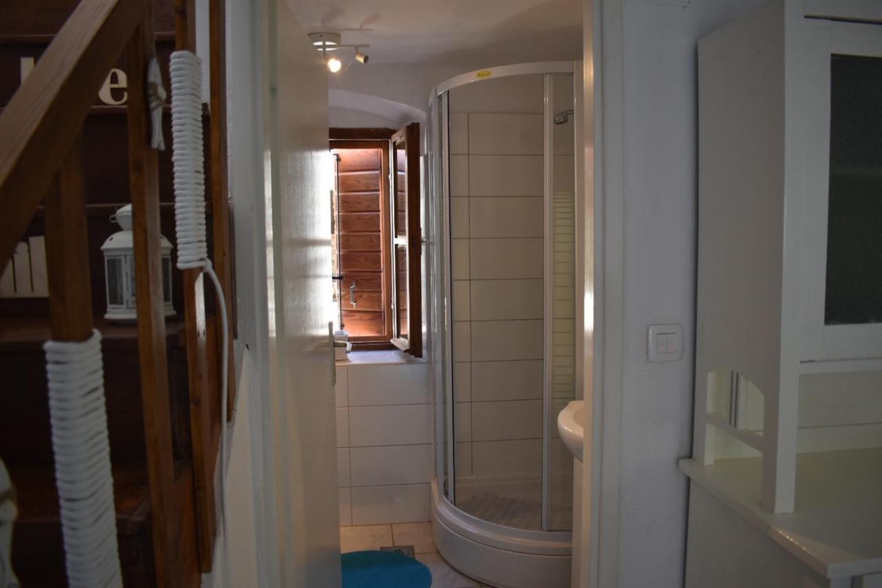 Apartment Estera Jelsa  Luaran gambar