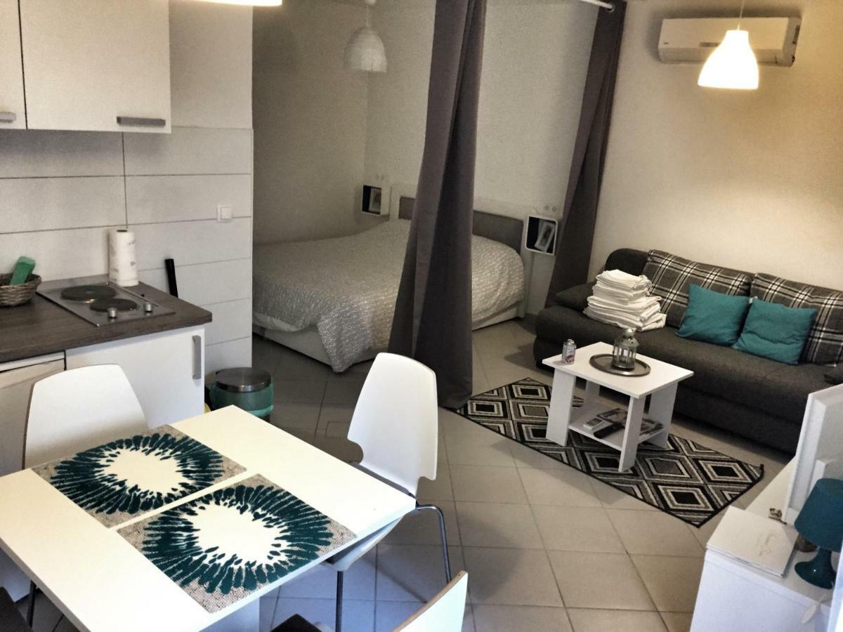 Apartment Estera Jelsa  Luaran gambar