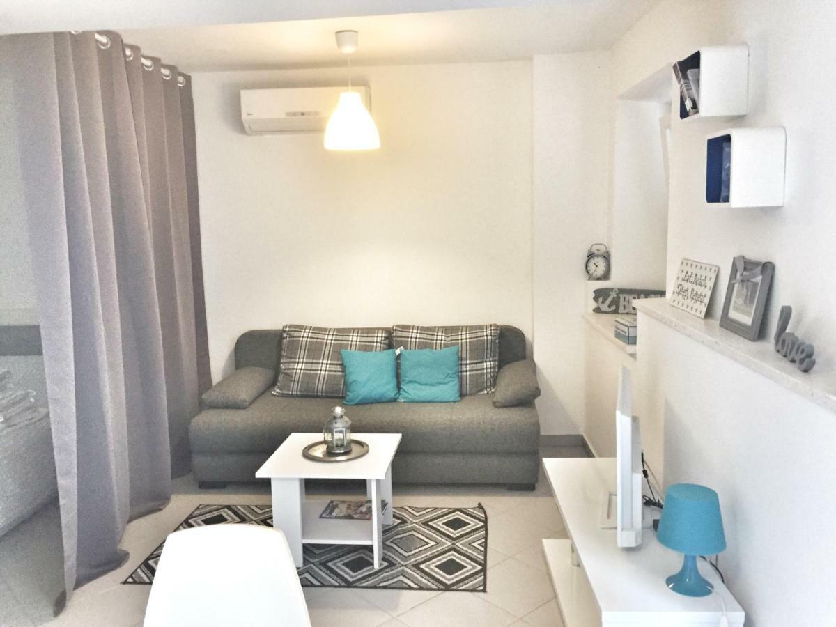 Apartment Estera Jelsa  Luaran gambar
